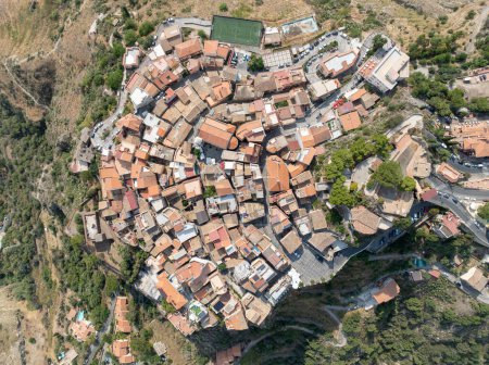 Vue aérienne spectaculaire sur Taormina et Castelmola Villages médiévaux en Sicile, Italie