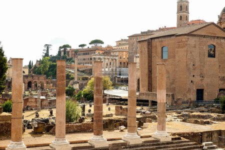 Scènes panoramiques du Temple de la Paix (Foro della Pace) à Rome, Province du Latium, Italie.