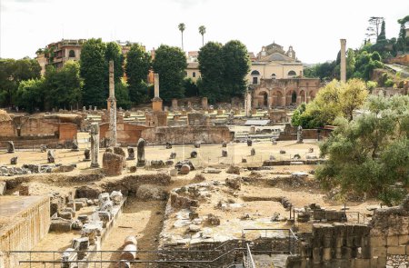 Scènes panoramiques du Temple de la Paix (Foro della Pace) à Rome, Province du Latium, Italie.