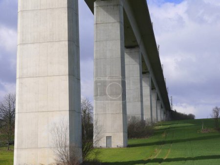 Pont ferroviaire, ligne à grande vitesse Stuttgart-Mannheim, près de Bretten