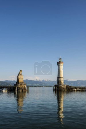 Hafen mit Leuchtturm, Lindau, Bodensee, Bayern, Deutschland, Europa