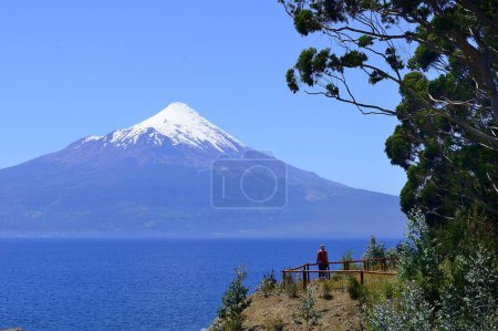 Volcano Osorno with snow cap at Lago Llanquihue, Regin de los Lagos, Chile, South America 