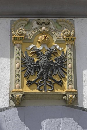 Doppelkopf-Adlersymbol in der Architektur 