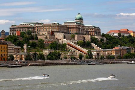 Castle palace at the Danube seen from the Pest district, Castle quarter, Budapest, Hungary, Europe