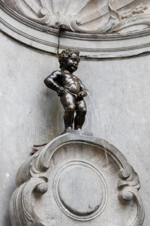 close up of Fountain figure Manneken Pis, Brussels