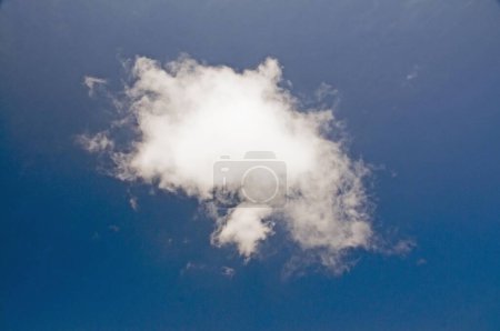 Cumulus cloud in the blue sky