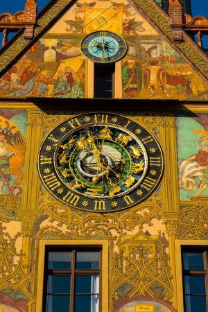 Horloge astronomique, Mairie d'Ulm, Ulm, Jura souabe, Bade-Wurtemberg, Allemagne, Europe