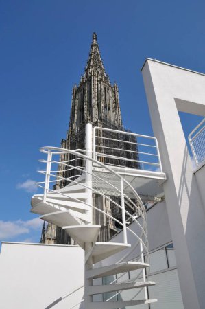 Ulmer Münsterkirche, Ulmer Münster, 161,3 m, höchster Kirchturm der Welt, Münsterplatz, Ulm, Baden-Württemberg, Deutschland, Europa