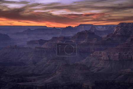 Canyon landscape, gorge of the Grand Canyon at sunset, Colorado River, view from Lipan Point, eroded rock landscape, South Rim, Grand Canyon National Park, Arizona, USA, North America