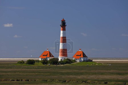 Lighthouse Westerheversand in the national park Schleswig-Holstein Wadden Sea, Westerhever, peninsula Eiderstedt, North Frisia, Schleswig-Holstein, Germany, Europe