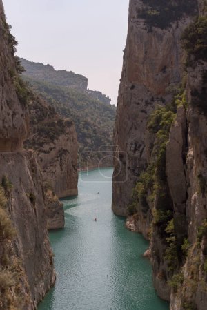 Téléchargez les photos : Vue de la gorge du Congost de Mont-rebei en Catalogne, Espagne à l'été 2020. - en image libre de droit