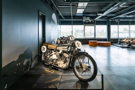 Téléchargez les photos : Husqvarna 500 - Classic retro motorcycle. Riga motor museum. Riga, Latvia, 17 August 2022. - en image libre de droit