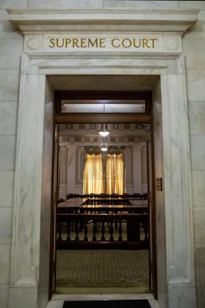 Téléchargez les photos : Little Rock, AR, USA - September 9, 2022: The Supreme Court Hall - en image libre de droit
