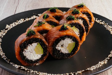 Foto de Philadelphia sushi roll on a plate.  asian restaurant menu - Imagen libre de derechos