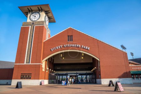 Foto de Little Rock, AR, USA - September 13, 2022: The Dickey Stephens Park Arena - Imagen libre de derechos