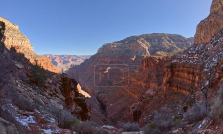 Téléchargez les photos : View of Hermit Canyon from Dripping Springs trail at Grand Canyon Arizona. - en image libre de droit