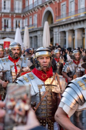 Foto de Madrid, Spain, 21 January, 2023: Parade of Roman troops during the festival Arde Lucus, a traditional festival from Lugo, Galicia - Imagen libre de derechos