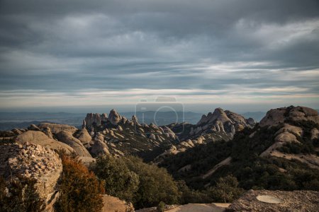 Foto de Paisaje de las montañas de Montserrat, Cataluña, España - Imagen libre de derechos