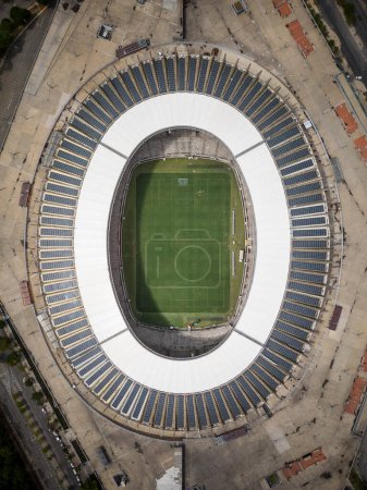 Foto de Vista aérea al gran estadio y campo de fútbol Mineirao - Imagen libre de derechos