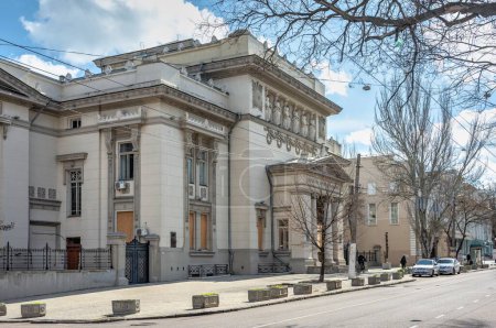 Foto de Odessa, Ucrania 31.03.2023. Biblioteca Científica Nacional de Odessa en un soleado día de primavera - Imagen libre de derechos