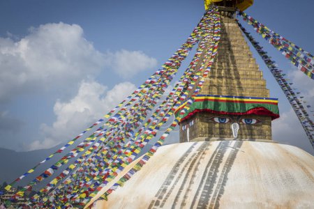 Téléchargez les photos : Boudhanath Stupa, un site bouddhiste emblématique à Katmandou, Népal. - en image libre de droit