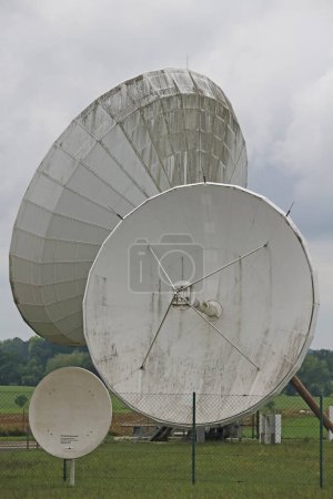 Satelliten-Bodenstation vom Radom Industriedenkmal in Raisting, Bayern, Deutschland