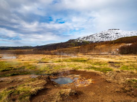 Geyser de Strokkur, champ géothermique de Haukadalur, Islande