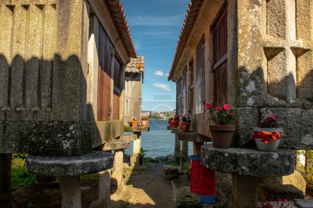 Das Fischerdorf Combarro ist die Hauptattraktion Galiciens