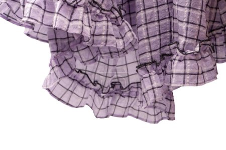 Foto de Vestido violeta volantes aislados sobre un fondo blanco. Vestido a cuadros. - Imagen libre de derechos