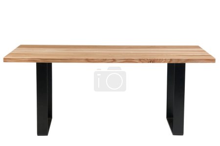 Téléchargez les photos : Tables manufactured of natural wood isolated on white.wooden tables - en image libre de droit