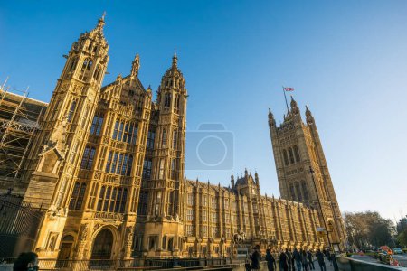 Téléchargez les photos : Palais de Westminster bâtiment gothique à Londres, Royaume-Uni - en image libre de droit