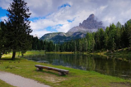 Der Lago Antorno in den Sextner Dolomiten in den italienischen Alpen