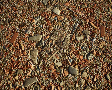 Téléchargez les photos : Surface au sol avec décombres de construction. - en image libre de droit