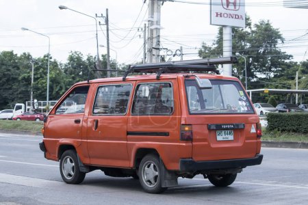 Photo for Chiangmai, Thailand -  Auguest  29 2023: Old Toyota Liteace Private van. On road no.1001, 8 km from Chiangmai Business Area. - Royalty Free Image