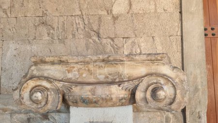athina grec musée à stoa attalou dans l'agora antique place statues colonnes bâtiments