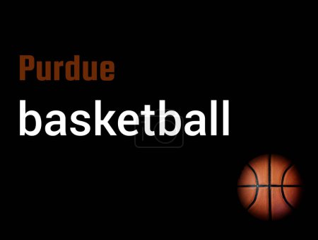 Die Inschrift Purdue Basketballball auf schwarzem Hintergrund