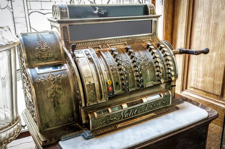 Foto de Vintage viejo sistema de caja registradora mecánica - Imagen libre de derechos