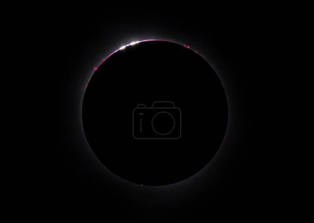 Téléchargez les photos : Total Solar Eclipse Perles, proéminences, chromosphère C2 - 8 avril 2024, Waterville, Québec, Canada - en image libre de droit