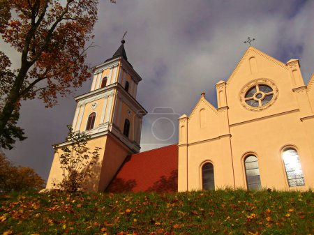 Téléchargez les photos : The Church of Saint Mary on the Mountain - en image libre de droit
