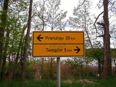Signpost with the inscription Templin and Prenzlau