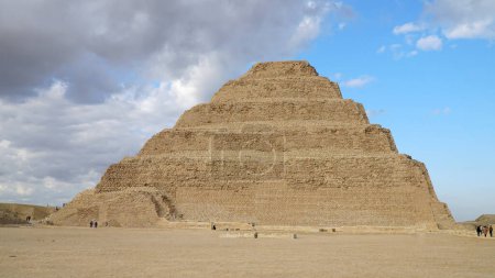 La pyramide étape du roi Djoser (Djeser ou Zoser) au Caire, en Egypte.