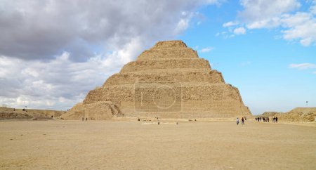 La pyramide étape du roi Djoser (Djeser ou Zoser) au Caire, en Egypte.