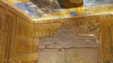 Foto de Tumba de Tutankamón (KV62) en el Valle de los Reyes - Imagen libre de derechos