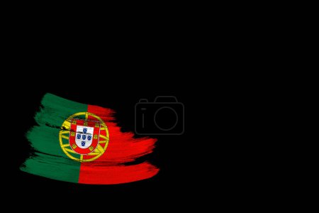 Portugals Nationalflagge am Pinselstrich, Symbol diplomatischer Beziehungen und Partnerschaft, Touristenbroschüren, Patriotismus und Länderstolz, Demokratie, Freiheits- und Unabhängigkeitskonzept, Nationalfeiertage