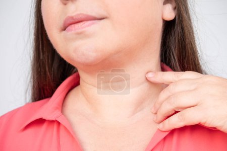 close-up mature woman's neck, highlighting age lines and aging skin, reflecting topics aging, Self-Care procedures, skincare and body positivity, aging gracefully, Beauty Standards