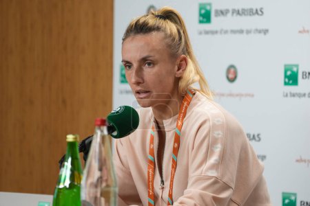 Photo for PARIS, FRANCE - JUNE 3, 2023: Professional tennis player Lesia Tsurenko of Ukraine during press conference after women singles Round 4 match against Bianca Andreescu of Canada at 2023 Roland Garros in Paris, France - Royalty Free Image