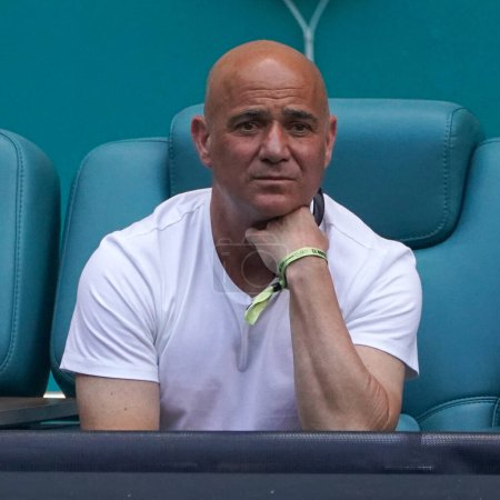 Photo for MIAMI GARDENS, FLORIDA - MARCH 30, 2024: Andre Agassi attends 2024 Miami Open women's singles final match between Danielle Collins of USA and Elena Rybakina of Kazakhstan at Hard Rock Stadium in Miami Gardens, Florida - Royalty Free Image