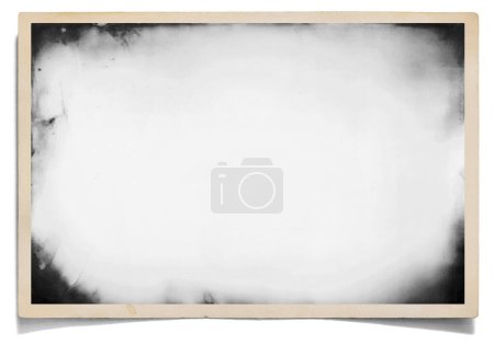 Téléchargez les photos : Cadre photo vintage avec champ bruyant blanc noir vide - en image libre de droit