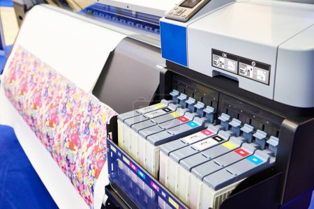 Sublimationsdrucker für produktiven und qualitativ hochwertigen Druck von Textilien und Werbeartikeln