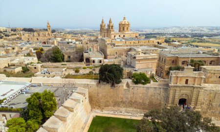 Vista de la ciudad fortificada de Mdina, Malta